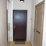 Apartment In Arcadia *