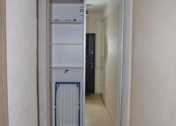 With Sea View شقة